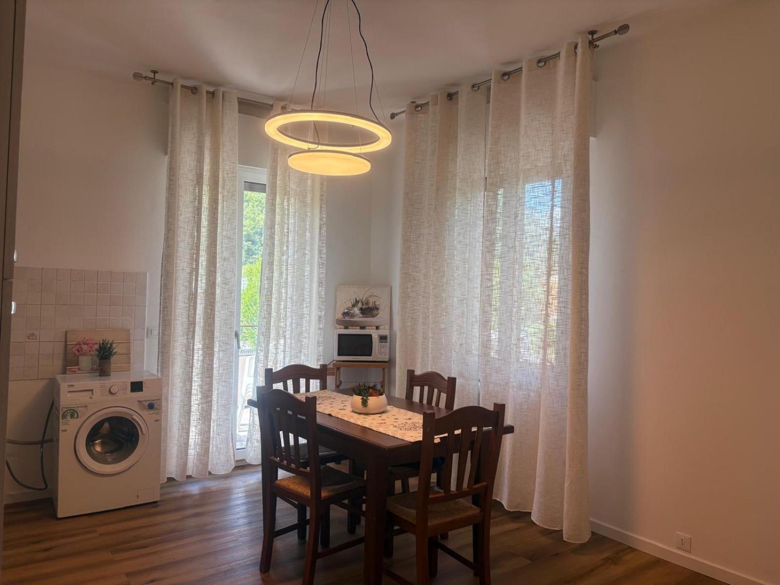 Valley House 로에 외부 사진